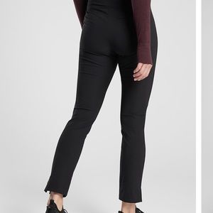 BNWOT ATHLETA Wander Slim Ankle Pant